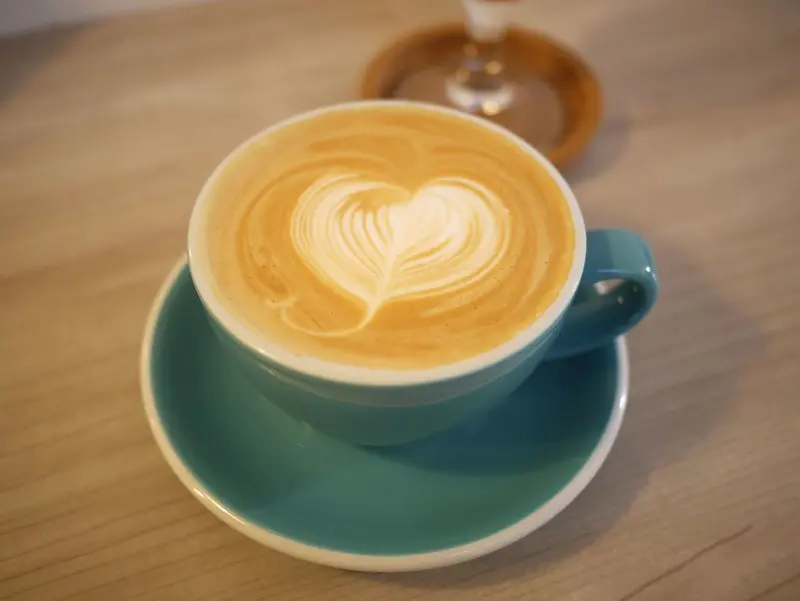 【新竹．竹北美食】二街咖啡 2nd st. cafe，適合讀書用電腦的咖啡廳，有提供充電插座、wifi、咖哩飯、水餃、鹹食、早午餐、甜點、咖啡、下午茶。