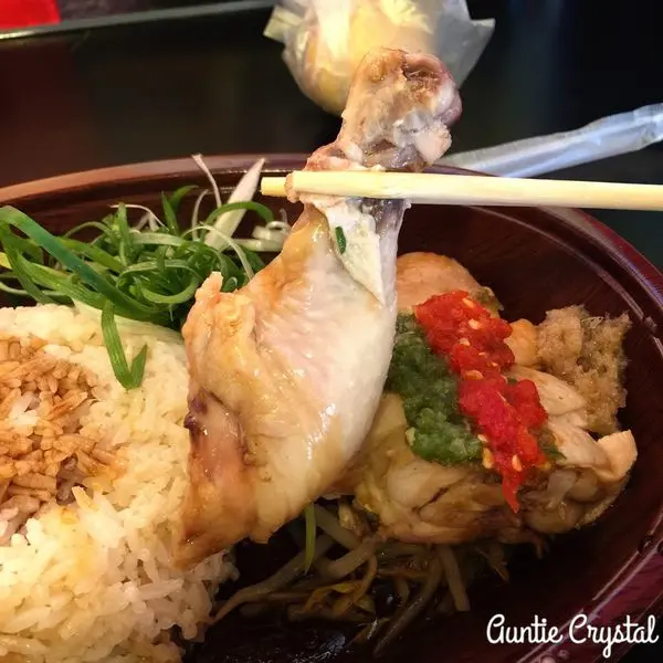 【台北美食推薦】甘榜馳名海南雞飯 中山站 雞腿鮮嫩 味道不差 只是看起來不是很豐富的海南雞飯推薦!