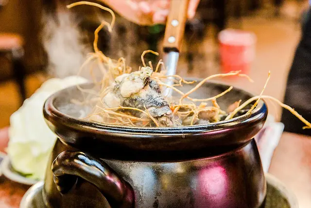 【台北捷運美食】【府中站美食】鴨味仔食補薑母鴨-新中和莒光店