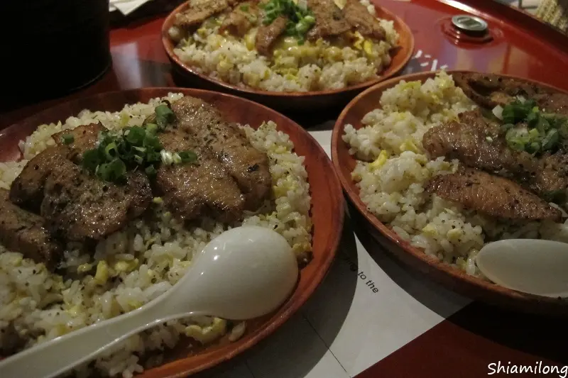 【台南】中西區 ★ ART BOX  B.T.S - 谷哥也找不到 !! 中正路巷弄內的夜店風飲料店，松阪豬炒飯 & 肉粽脆皮蛋餅