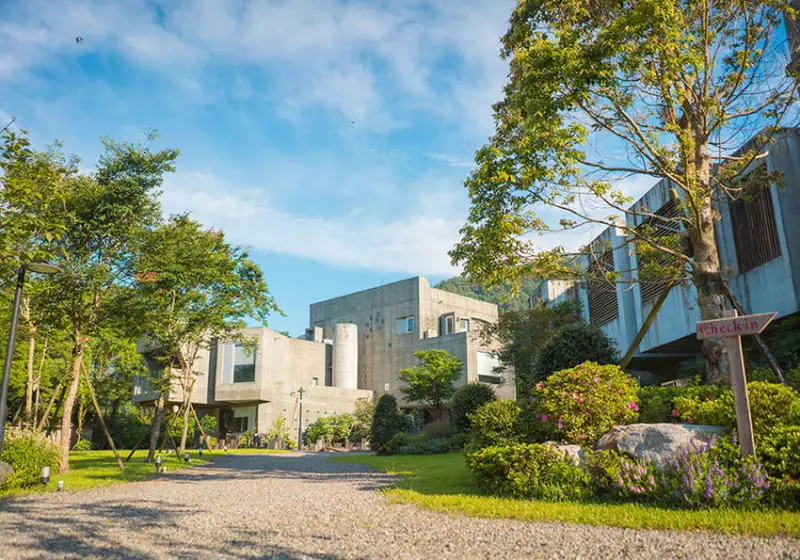 礁溪住宿｜宜蘭有朋會館 帶著孩子投入大自然的懷抱！溪山間的秘境villa