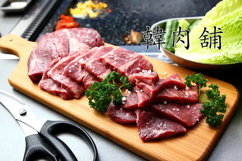 [台北信義] 市府韓式烤肉推薦，全台最大！韓國大石板烤肉！低溫熟成肉質一級棒！韓肉舖韓式烤肉