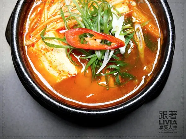 美食。餐廳│台北信義區 市政府捷運站 韓肉舖 市府韓式烤肉 老闆真的是來自韓國的歐爸烤肉給你吃 ❤跟著Livia享受人生❤