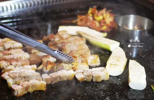 【食記．信義區】韓肉舖 - 石頭烤盤 | 韓式燒肉 ღ專人烤肉服務．捷運市政府站ღ