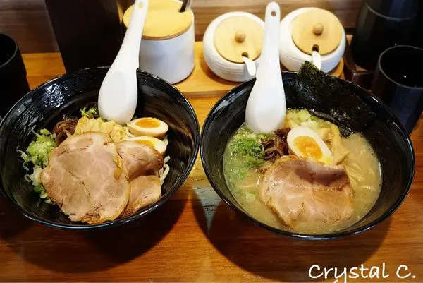 【台中美食推薦】狸匠拉麵 忠孝路 直營店 拉麵沾麵都好吃 叉燒夠厚夠大片 清爽湯頭美味推薦! (日式 必吃 東區)