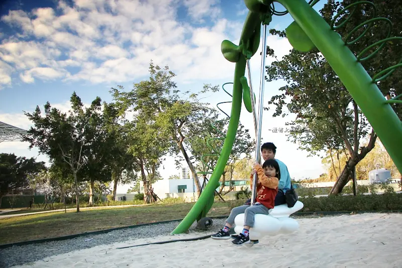 台中泰安服務區-北站，2017年新造景新氣象，來這兒休息補充體力時也別忘了拍張照。
