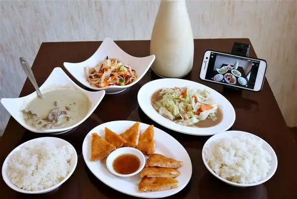 蘆洲泰式餐廳-饗楓平價泰式料理.百元泰式料理.平價高cp值.蘆洲泰式料理推薦首選!