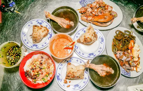 【苗栗美食】水上人家-老牌肉粽.當歸鴨.米粉麵