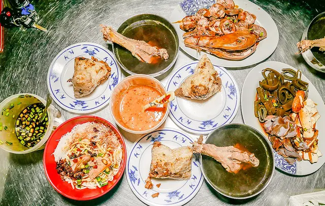 【苗栗美食】水上人家-老牌肉粽.當歸鴨.米粉麵