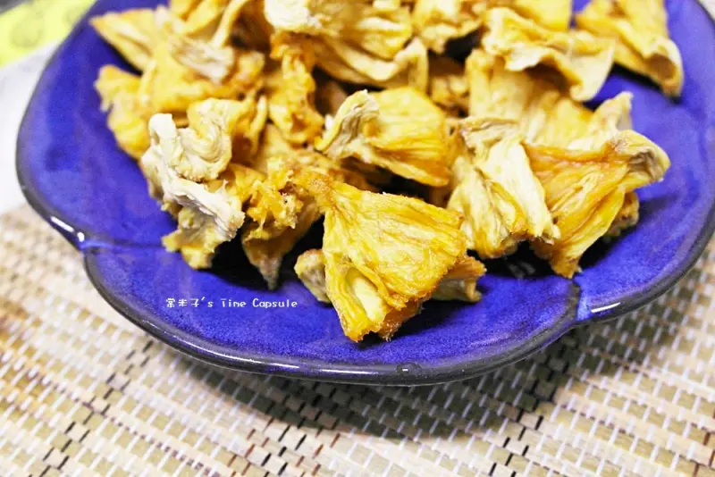 [宅配]限食包果-清新的菊花茶+令我驚豔的鳳梨果乾!!