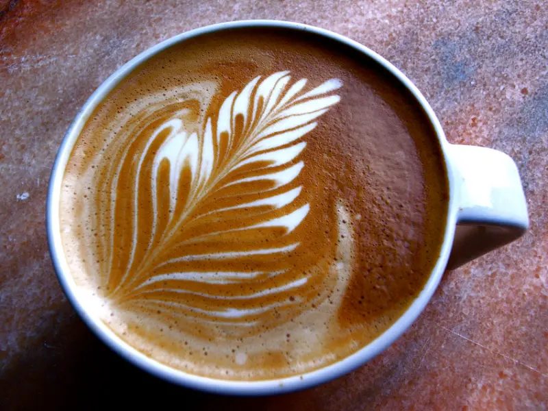 Bunny House 兔兔窩傢飾.咖啡 加了肉桂粉的卡布奇諾