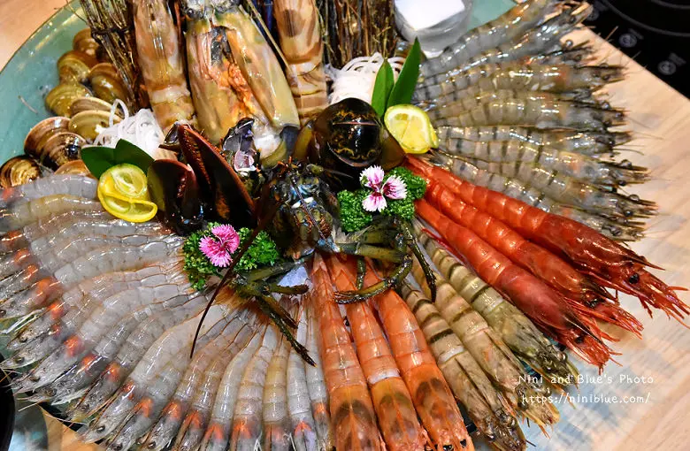 春花秋實 海鮮和牛鍋物 公益路黎明商圈高檔火鍋，超霸氣秋實蝦之宴雙人套餐