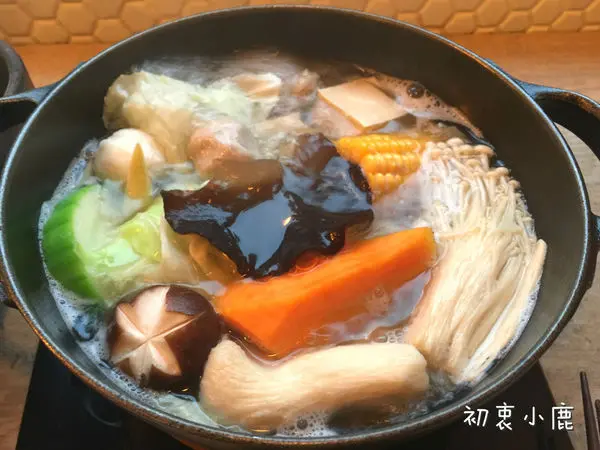 【台北 信義區/捷運市政府站】初衷小鹿 原味鍋物-精緻純粹有亮點