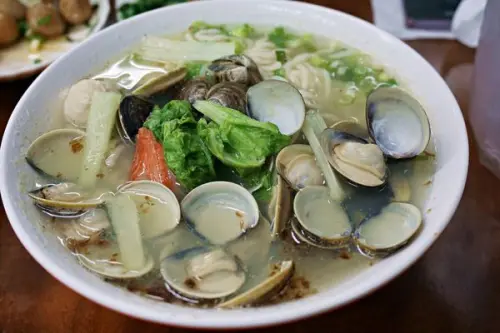 【蛤仔拉麵】蛤仔不少湯頭甘甜