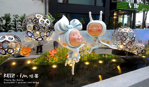 ▌新竹景點 ▌新竹出現【幾米夢幻世界】/新竹晶品城購物廣場！1F&12F