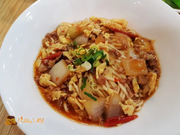 【新竹餐廳】有媽媽味的家常小吃麵館《北香哨子麵》炸醬麵/肉燥麵/紅油抄手