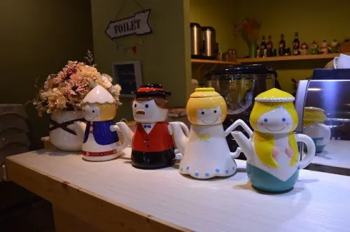 「Ona.Rina Icing 歐娜。瑞娜 早午餐」~~板橋優質早午餐．童話風的茶杯壺療癒感十足 