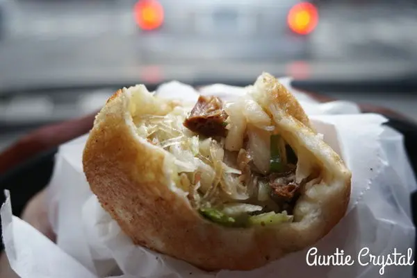 【台中美食推薦】大墩十一街水煎包 麵皮香餡夠味 無意中發現的巷弄美食推薦！(小吃 必吃 銅板美食)