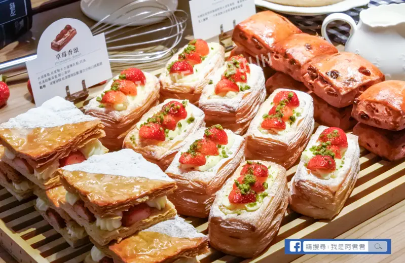 [甜點]草莓這時候吃最對味「樂田麵包屋」草莓季試吃分享會。美莓湯種蛋糕|草莓芭娜娜巧克力蛋糕|草莓起士蛋糕|草莓千層派|草莓司康|草莓香頌