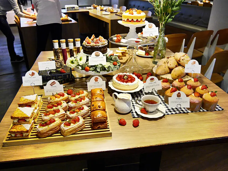 樂田麵包草莓季~滿滿都是草莓這也是讓我醉了