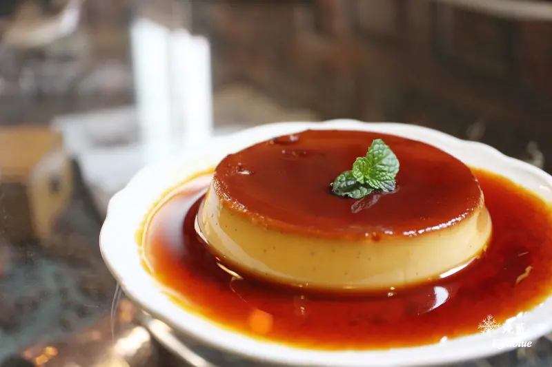 [ 信義安和站美食 ] 淺藍 × congrats cafe～文昌街古董家具行二樓的桂花釀咖啡與布丁