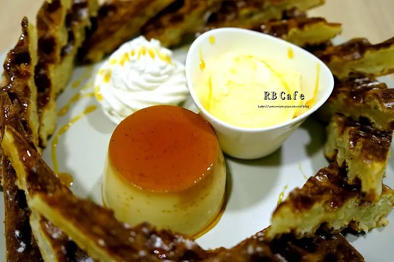 RB Cafe ✿✿ 南京三民咖啡廳 / 輕食 / 義式料理 / 咖啡茶飲 / 下午茶 / 平日不限時 / 不加收服務費 / wifi  推薦 (菜單 menu)