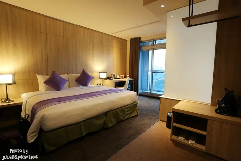 【華山文旅．Wallsun Hotel】中正區。台北自由行住宿推薦！緊鄰華山文創園區，坐擁市中心景觀旅店♥（捷運忠孝新生／三創生活園區）