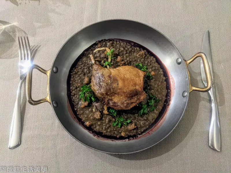 【台北食記】Chou Chou 法式料理 - 米其林餐盤推薦餐廳，超夠味脆皮油封鴨腿