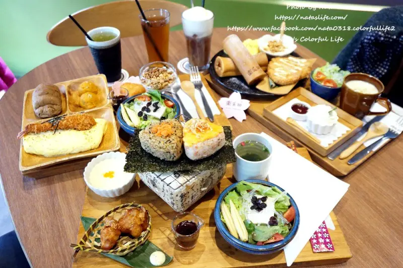 【美食♔台南北區早午餐】樂禾田(台南海安店)。全天候供餐！早午食、手燒厚鬆餅～鄰近花園夜市