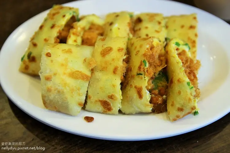 吃-三民。老字號-紅茶江二號店，家傳冰法古早味紅茶牛奶（老江紅茶牛奶）