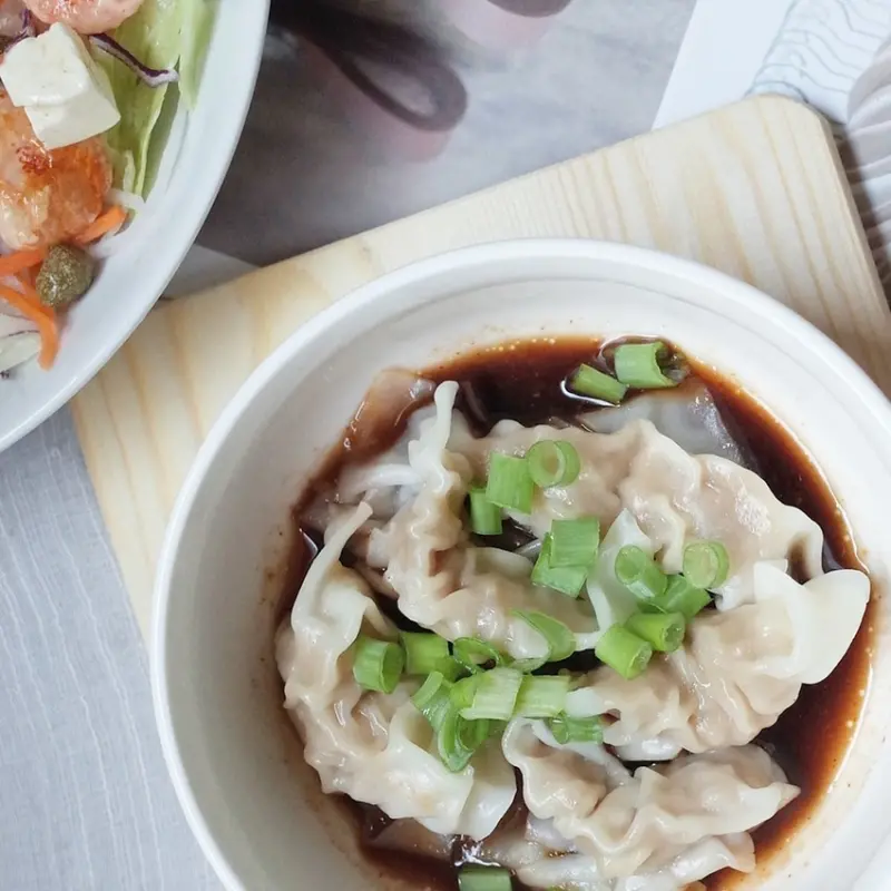【好食分享】宅配美食 媽咪的簡單廚房日記，高雄必吃的的菜市仔嬤左營餛飩，古早味餛飩、鹹湯圓