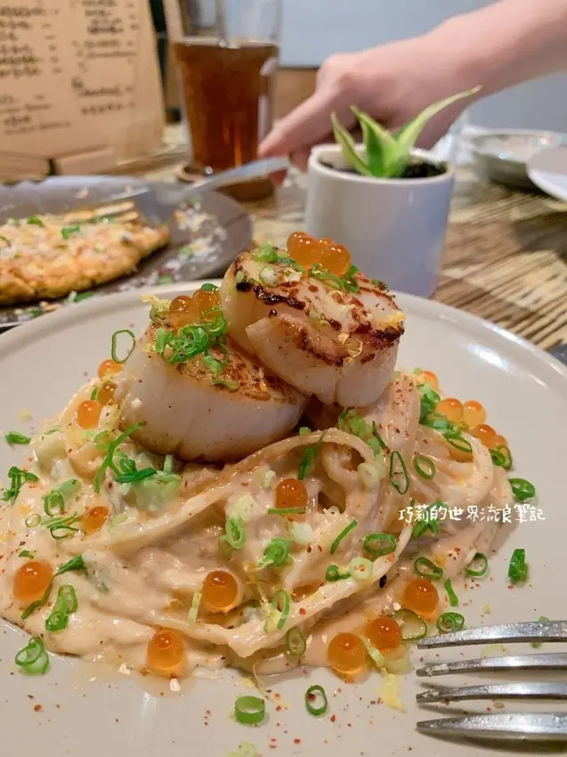 台中西屯 || 吃東西・無敵美味大干貝・巷弄裡的家庭式私宅廚房