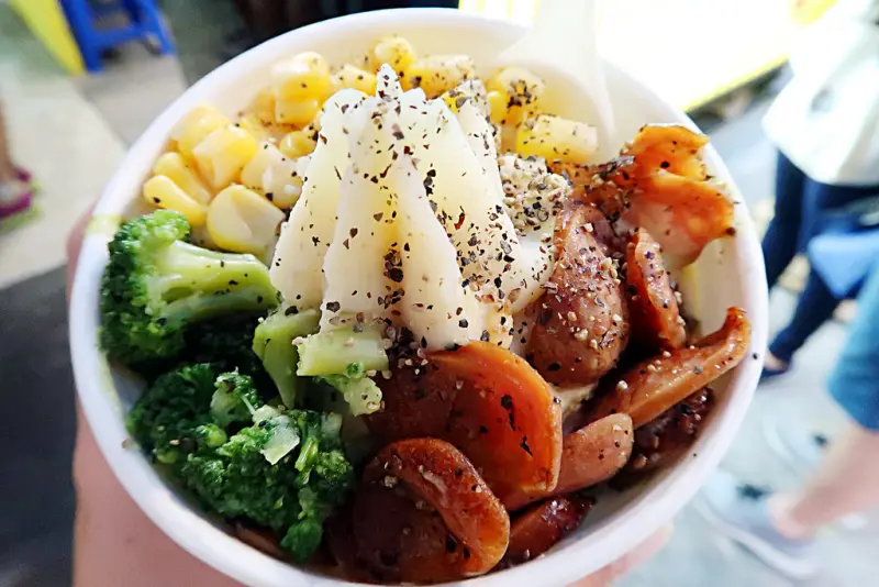 ▌台中美食 ▌Dody Duke馬鈴薯專賣店 ♡ 逢甲夜市新奇特色小吃，霜淇淋造型馬鈴薯