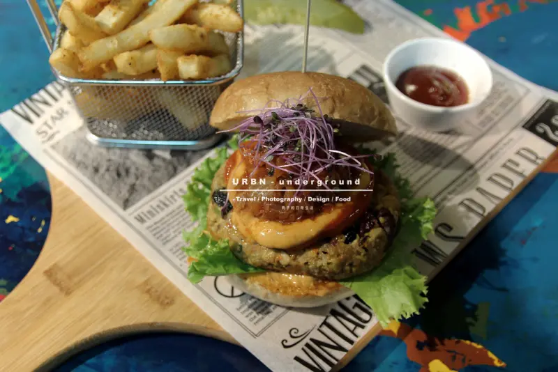 【男子的日常生活】URBN underground，台北蔬食創意料理，客製化菜單，無肉也好滿足。新光三越A11/ URBN culture