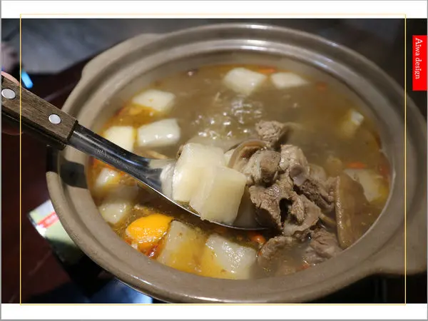 【新竹美食愛吃文】888快炒！冬天的羊肉爐好清新，肉質Q彈，不沾醬也好吃！