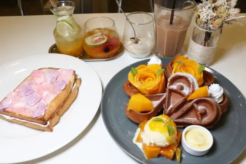 愛評體驗券-cafe.com 噠慷咖啡 網美打卡聖地 夢幻少女風下午茶