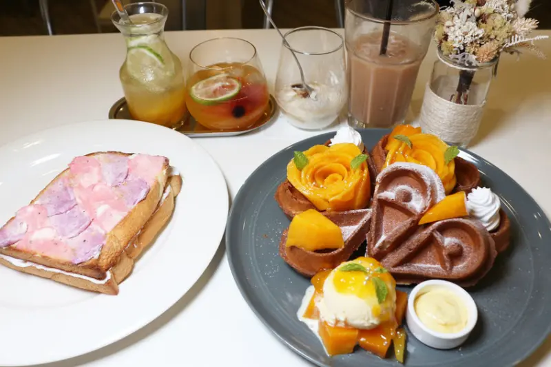 愛評體驗券-cafe.com 噠慷咖啡 網美打卡聖地 夢幻少女風下午茶