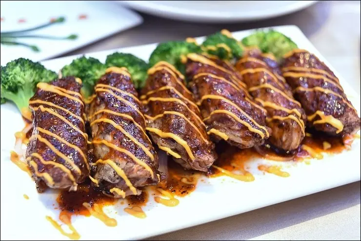 《捷運板南線/府中站美食》新北晶宴府中會館~六人砂鍋雞湯餐，需要在三天前預訂才吃得到的好喝雞湯！