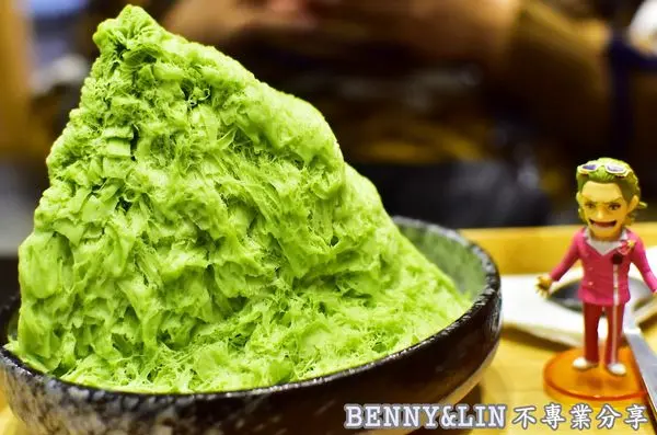 [高雄美食]左營蓮池潭旁新開的雪片冰店，別緻老屋享用日式雪花冰 -- 岩雪 雪片の冰(高雄美食推薦、高雄冰品專賣、高雄手工冰品、消暑聖品)