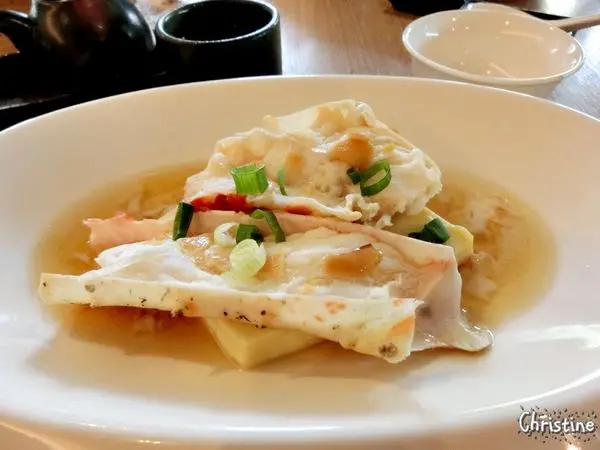 【宜蘭。美食】礁溪 / 冒煙的石頭，竹創意料理，讓人期待下一道的無菜單日式料理