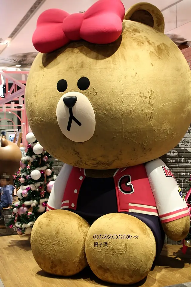 新光三越 LINE FRIENDS A11館 CHOCO閃亮登場～