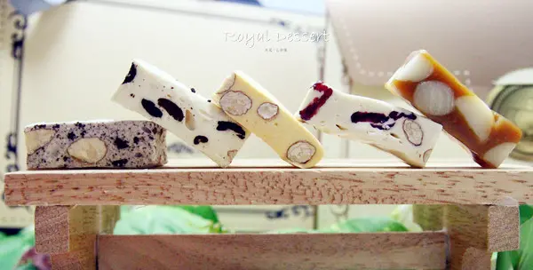 【宅配。伴手禮】i3Fresh愛上新鮮 皇家綜合軟式牛軋糖 皇家經典英式太妃糖 年節伴手禮推薦 辦公室零食