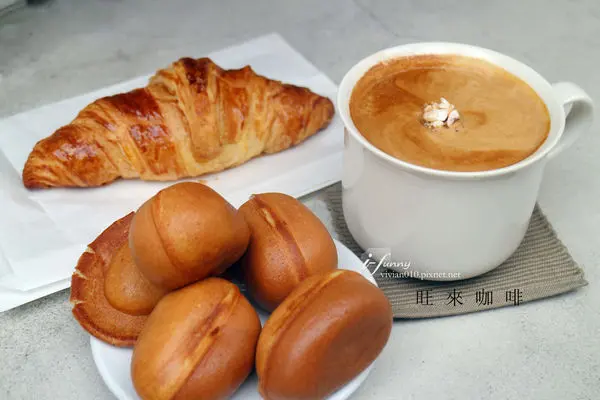 【小巨蛋站】旺來咖啡~南京微風巷弄麵茶咖啡/雞蛋糕/早餐帕里尼/可頌/下午茶
