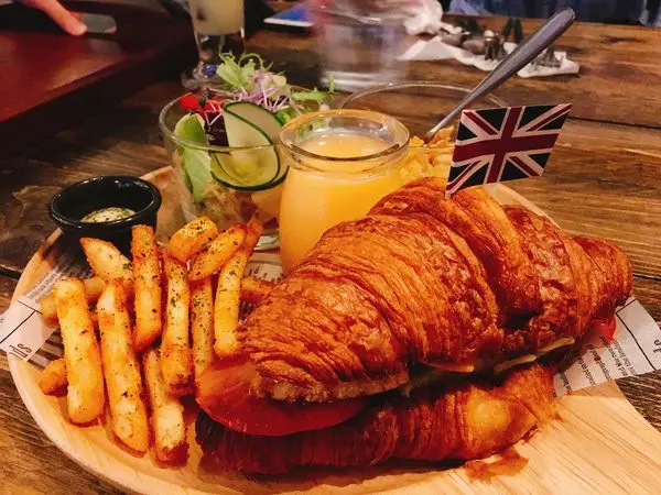 桃園-Mumu小倫敦 豐富早午餐\睡得飽飽的再來吃早午餐\