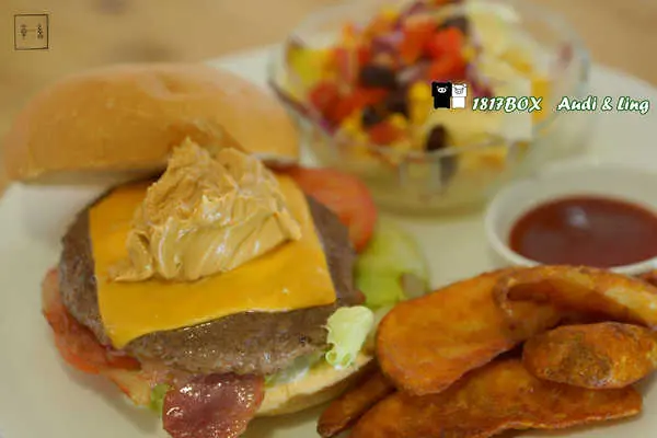 【台中。南區】草系 PASTA。西部牛仔。早午餐。季節限定。ocean黃金墨魚燉飯