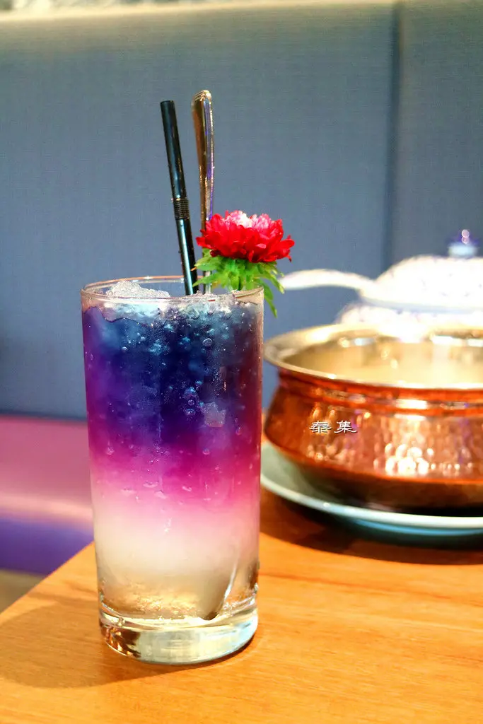 食記►桃園┃泰集 Thai Bazaar-桃園分店┃台北很夯的泰式料理來桃園摟，桃園藝文特區中茂新天地！