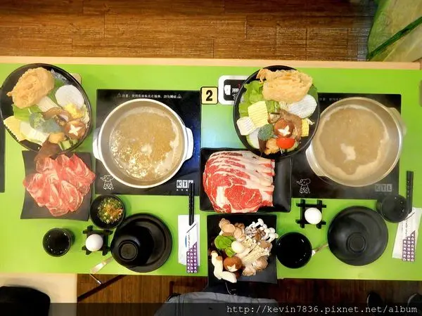 台中美食~~陶湘涮涮鍋【大業店】每樣鍋物都好吃,冬天就是要來吃火鍋,可口美食讓人念念不忘呀!