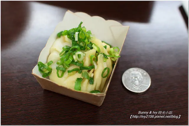 【苗栗頭份食記】鮮肉湯包。銅版價蔥花超多又爆漿的湯包