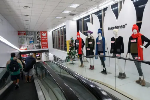 大潤發新春年菜、精選高優質產品、嚴選生鮮、產地履歷、寵物年菜，給你物超所值且品質不妥協的美好生活