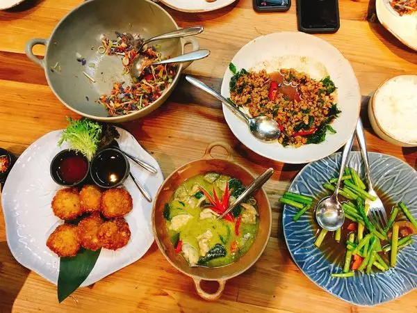 台中南屯  泰Thai J 身在叢林的泰式料理